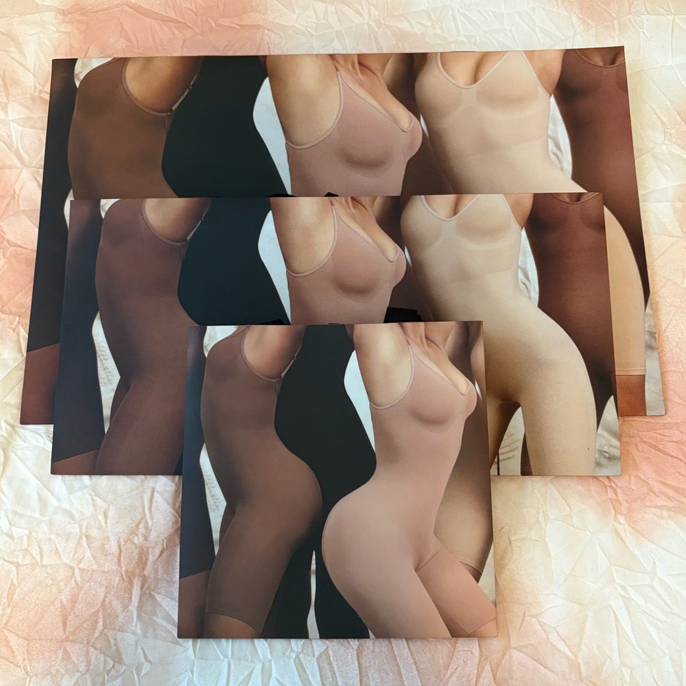 SKIMS Set of Three Gift Bags with Tissue Paper